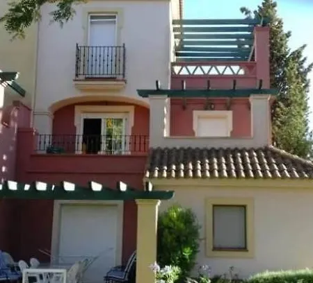 El Paraiso Apartment *